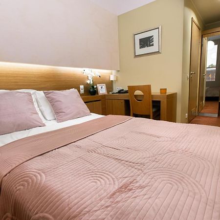 Bern Boutique By Rikas Hotels Tallinn Bagian luar foto