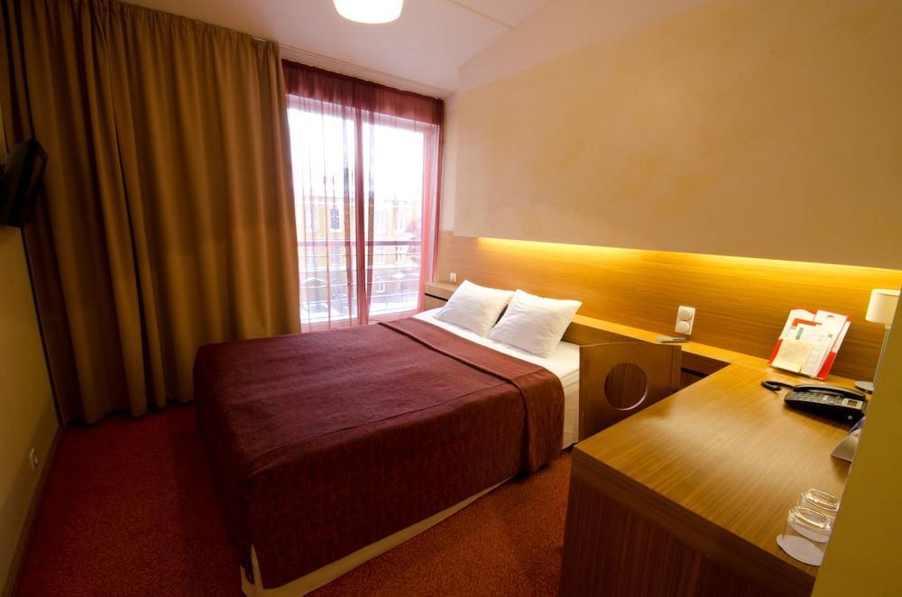 Bern Boutique By Rikas Hotels Tallinn Bagian luar foto