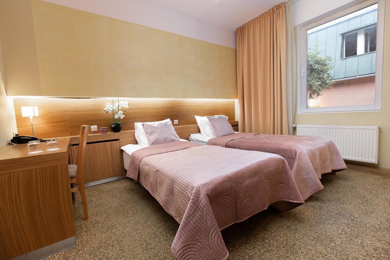 Bern Boutique By Rikas Hotels Tallinn Bagian luar foto