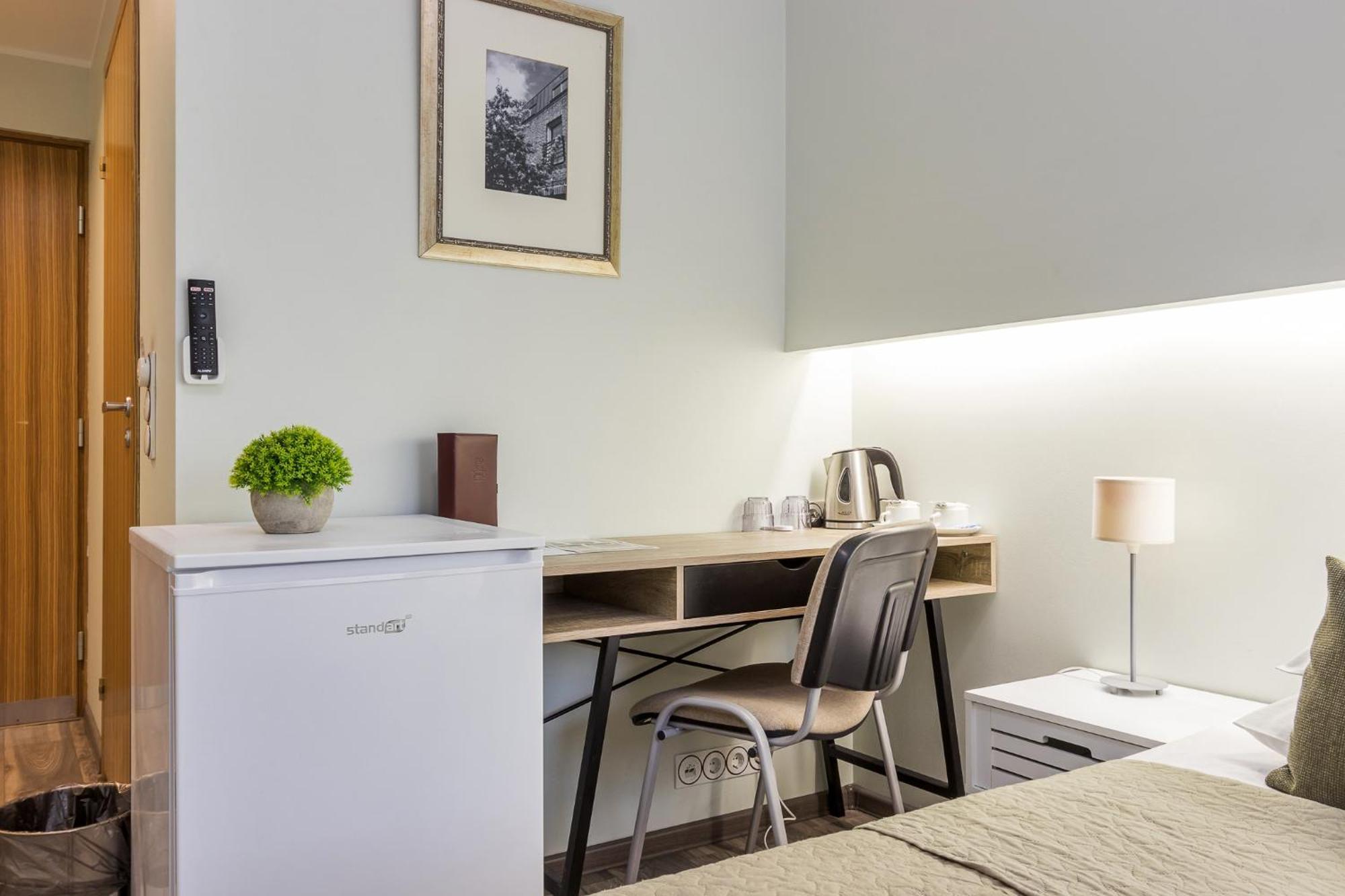Bern Boutique By Rikas Hotels Tallinn Bagian luar foto