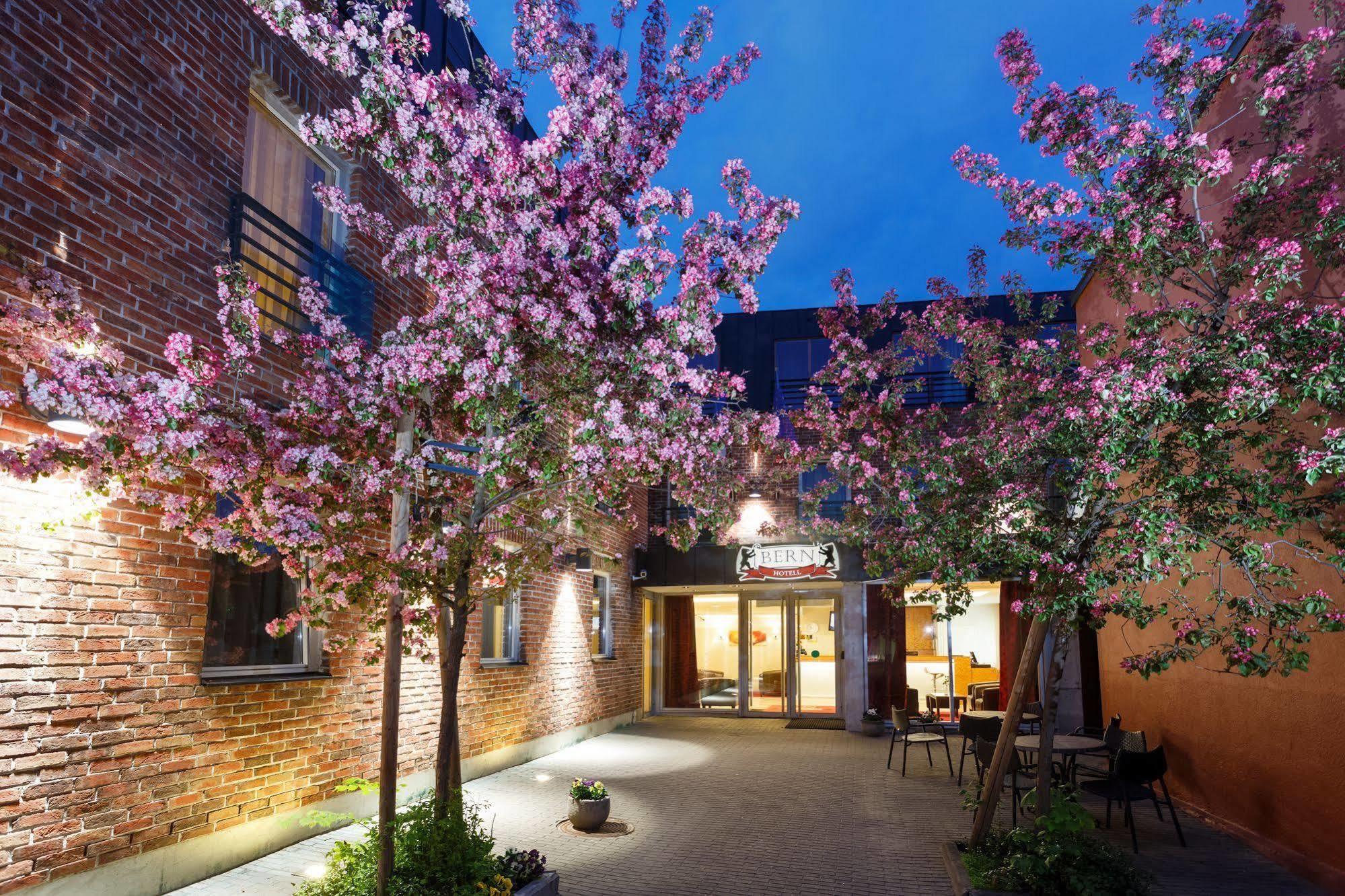 Bern Boutique By Rikas Hotels Tallinn Bagian luar foto