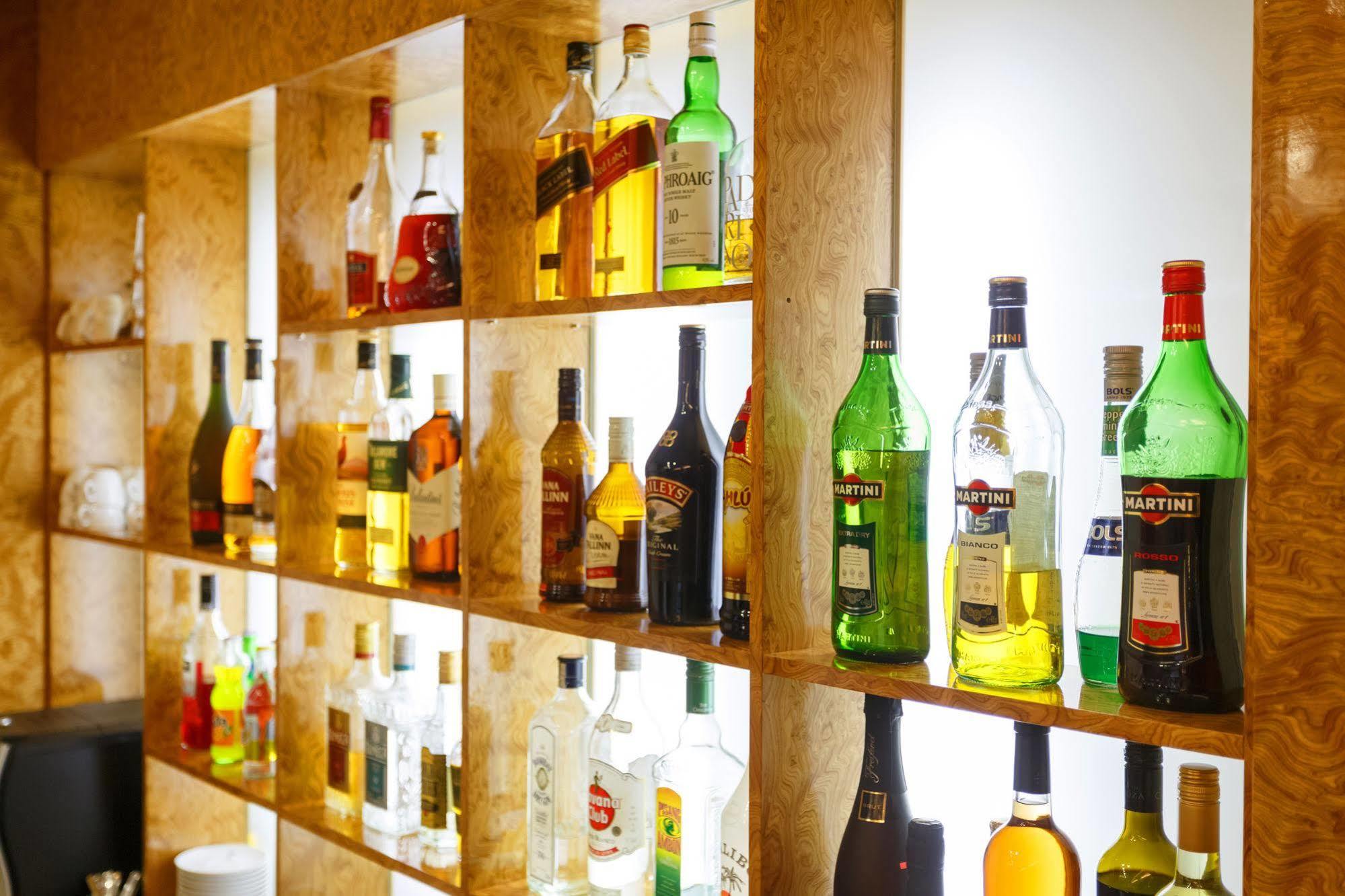 Bern Boutique By Rikas Hotels Tallinn Bagian luar foto